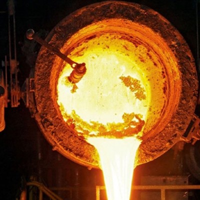 Care este tehnologia de turnare cu manșon a materialelor refractare pentru st...